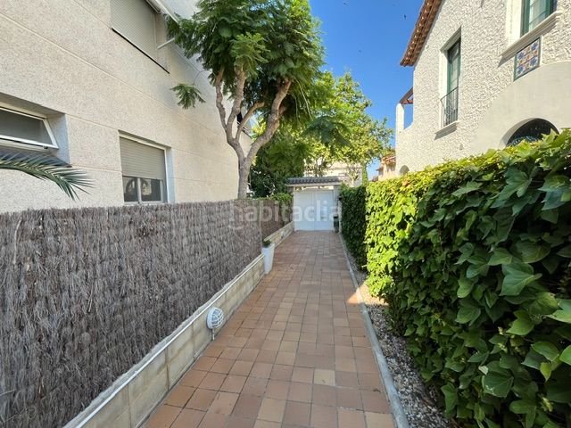 Foto 75badd06-e126-411d-ab60-3e416c33d628. Rent flat with heating parking pool in Centre Sitges