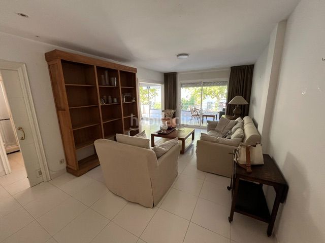 Foto 9d4a48f4-1763-46eb-af47-d71ed840b7b6. Rent flat with heating parking pool in Centre Sitges