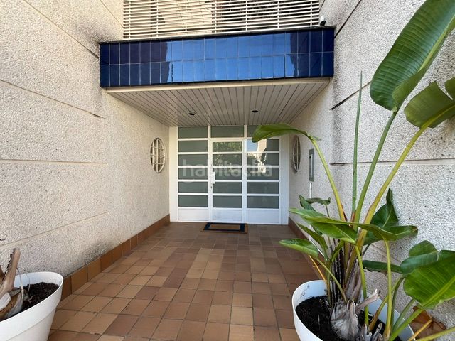 Foto addc2c2a-0471-4ace-a947-a521445cfa25. Rent flat with heating parking pool in Centre Sitges