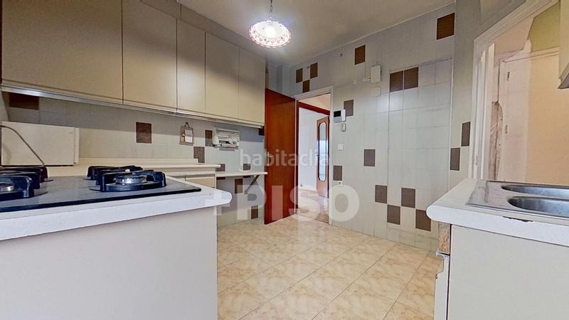 Foto 3976fd63-53d5-4955-83e0-ab665038960f. Appartement avec chauffage parking dans Lista Madrid