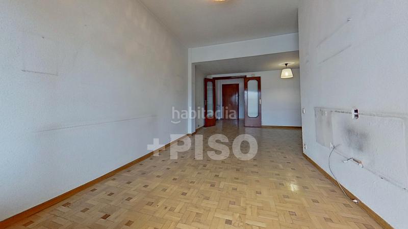Foto 7be7fa8c-c421-4085-b87d-535be0bb3be3. Appartement avec chauffage parking dans Lista Madrid