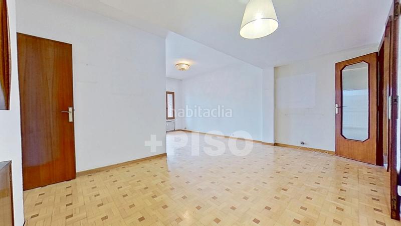 Foto b8c51097-0411-4bc7-9164-10529bed5c81. Appartement avec chauffage parking dans Lista Madrid