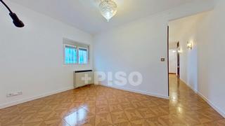 Appartement à Ambroz. +piso ofrece precioso piso para entrar a vivir