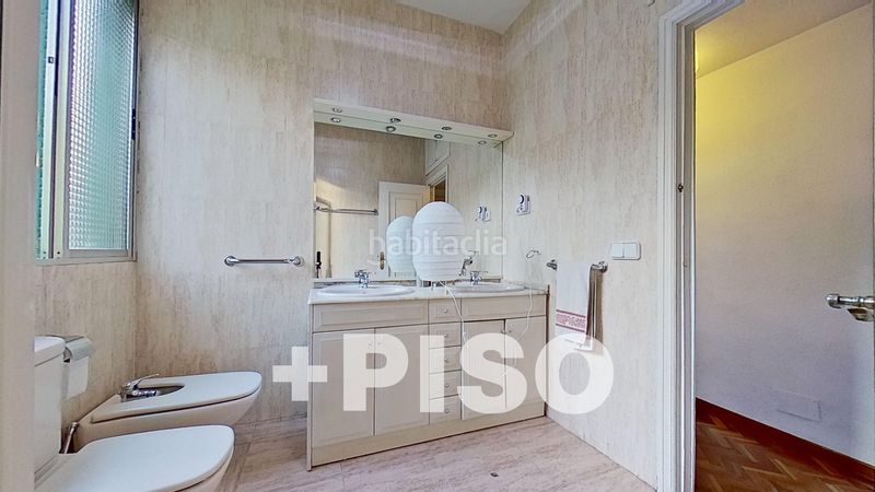 Chalet en Niño Jesús Madrid - Imagen 35