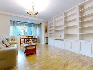 Location Appartement à Lista. Precioso piso amplio, 2 dormitorios 2 baños, amueblado.