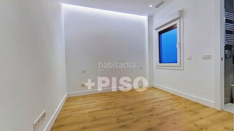 Foto f83b1b9b-bf4b-4416-a296-f807aed5304c. Pis amb calefacció a Lista Madrid