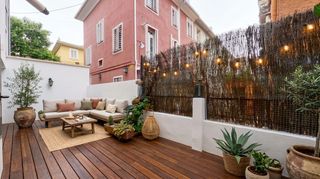 Xalet en Guindalera. +piso presenta esta oportunidad irrepetible. un oasis de indepen