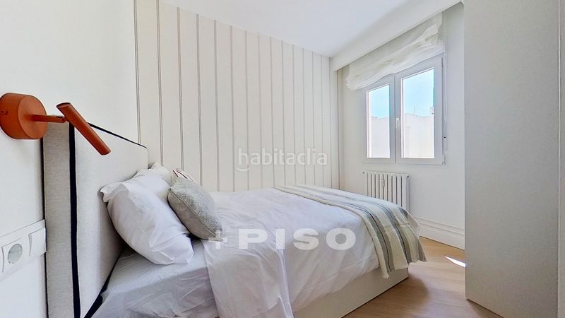 Foto 181cce24-8f68-4d57-8667-f043baf82c8b. Àtic a Lista Madrid