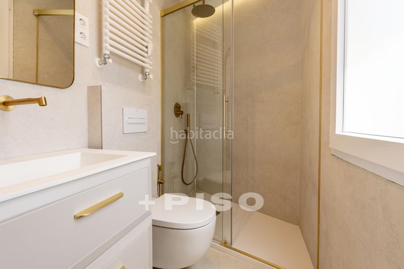 Foto a8db09a5-2f83-4125-968c-c032df156d4e. Àtic a Lista Madrid