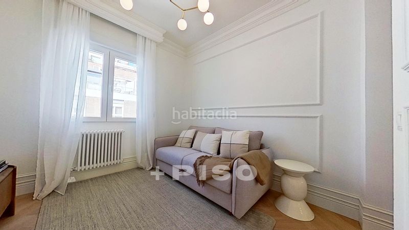Foto f305ac19-3cb6-4c08-8fb7-520c495413f4. Pis a Lista Madrid