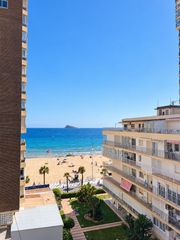 Apartamento en Playa Levante. Exclusiva inversión en primera línea de la playa de levante