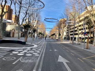 Lloguer Local Comercial a Playa Levante. Impresionante y enorme local en avenida del mediterraneo (2º lín