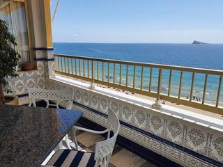Apartament en Playa Poniente. Impresionante y enorme vivienda en 1 lnea de la playa de ponie