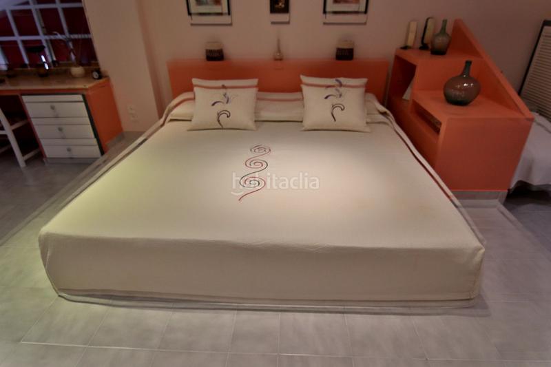 Foto a7118725-0fb2-4874-b873-9d3ee869fa30. Attico in Centro Urbano Benidorm