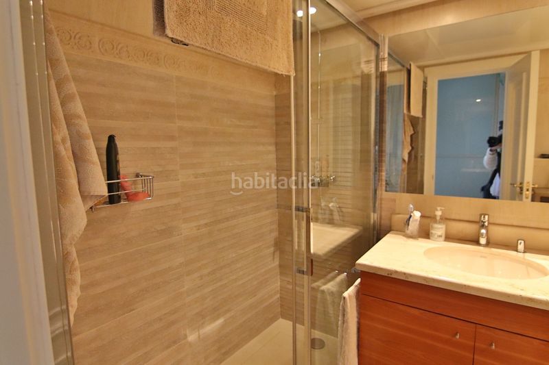 Foto 591121d9-ba27-479e-8d0f-3dc2d5956de5. Apartament amb calefacció piscina a Playa Levante Benidorm