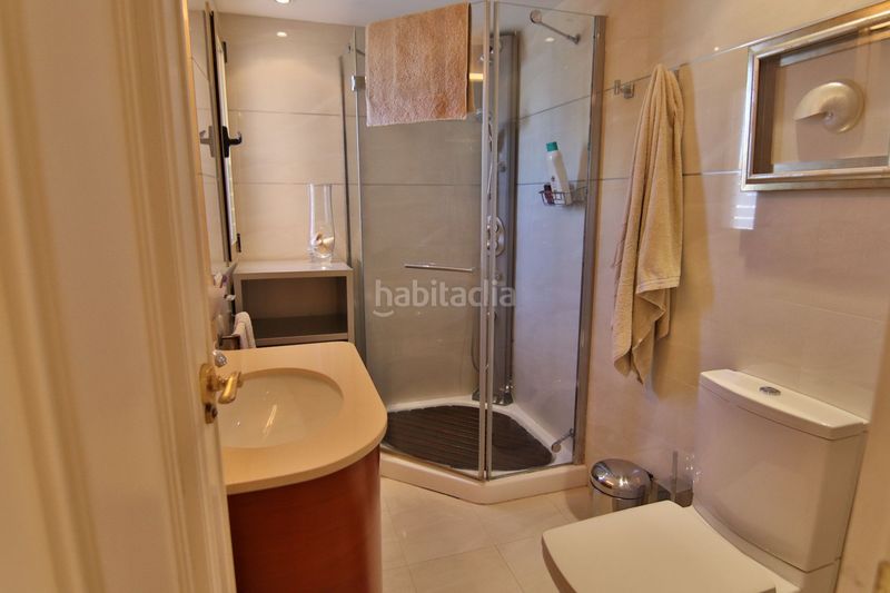 Foto cadd4d29-7d1a-41a0-8646-16f6e43e156a. Apartament amb calefacció piscina a Playa Levante Benidorm