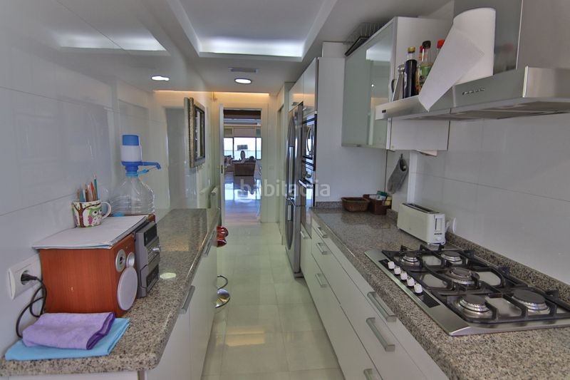 Foto ff7057ed-8306-41fd-be61-c3e9432327bd. Apartament amb calefacció piscina a Playa Levante Benidorm