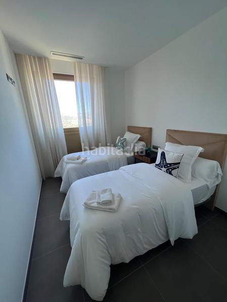 Foto 507bcbea-642f-4fcf-ac76-11a654643e2e. Apartamento el lujo a tu alcance en Playa Poniente Benidorm
