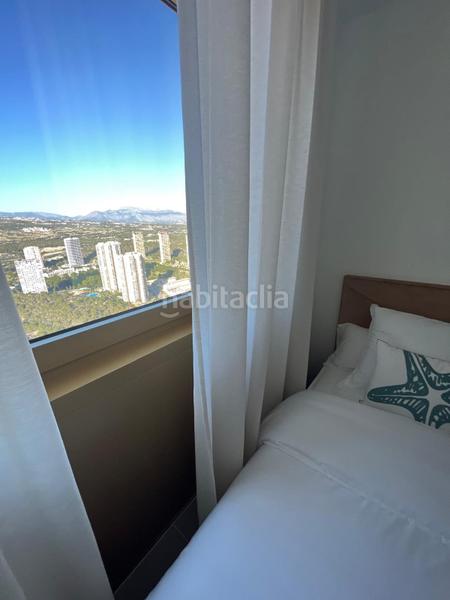 Foto 593370b4-6b86-445d-97f2-9ebaac9734c1. Apartamento el lujo a tu alcance en Playa Poniente Benidorm