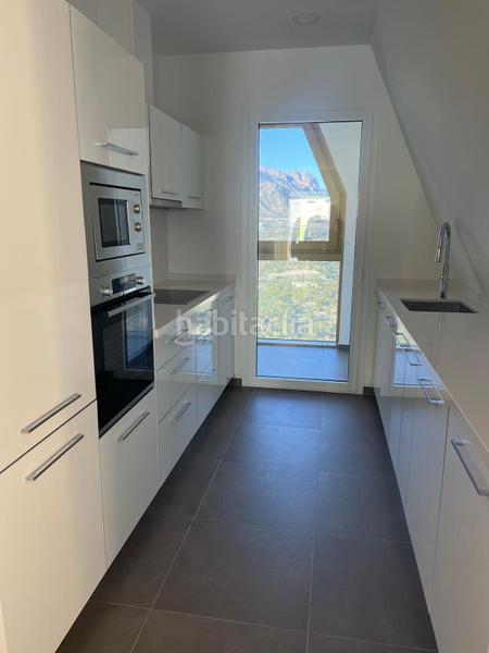 Foto 7117880d-413c-4cab-947a-f040d9b01858. Apartamento el lujo a tu alcance en Playa Poniente Benidorm