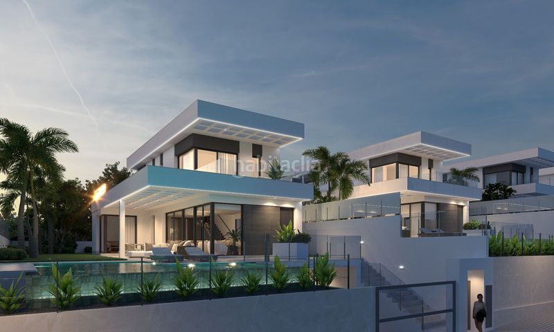 Foto 57e87eed-f3f3-4ab9-a8d5-e08649ca4926. Chalet con piscina in Golf Bahía Finestrat