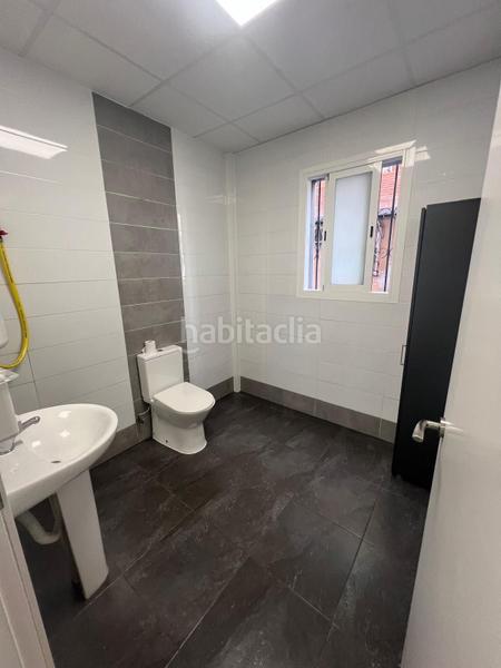 Foto 91d6d25b-4bbb-48eb-bdf6-fe7d840d0182. Affitto locale commerciale in Centro Urbano Benidorm