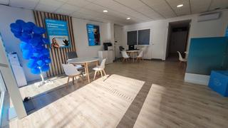Location Local commercial à Juzgados - Plaza de Toros. Exclusivo local en zona pueblo levante