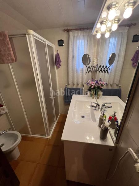 Foto 030e3566-bad9-4a91-b574-5b488d89904c. Casa amb aparcament a Urbanizaciones Benidorm