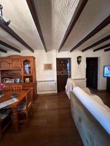 Foto 29543958-ebf5-40e5-9c5a-25f0cc990dfb. Casa amb aparcament a Urbanizaciones Benidorm