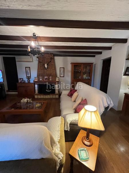 Foto 94b2d740-aa52-4a6c-81d4-85aefa6dc322. Casa amb aparcament a Urbanizaciones Benidorm