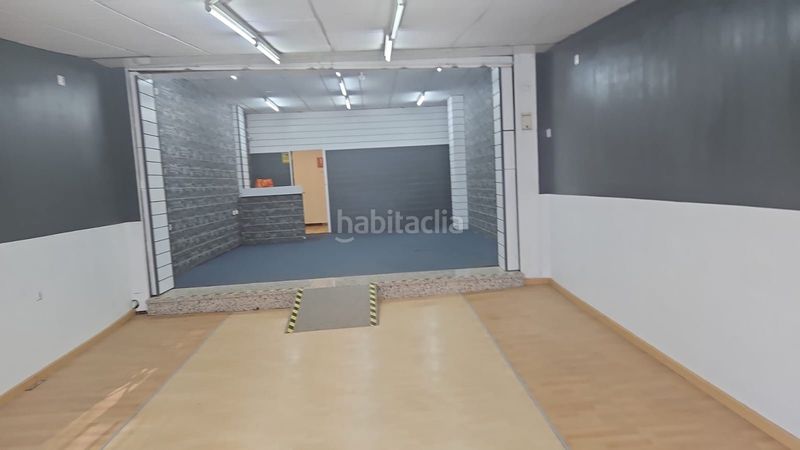 Foto 3eea0571-ad37-4027-a67c-7818bff0e3be. Local comercial a Playa Levante Benidorm