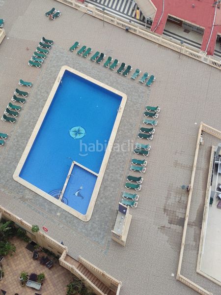 Foto 469c7693-d6d1-4cc9-8d81-a193bcfc381c. Apartament amb piscina a Playa Levante Benidorm