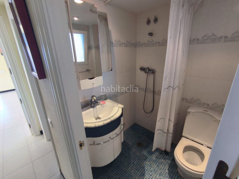 Foto a40ffafd-a4cd-40a1-a787-ab0df774b7fc. Apartament amb piscina a Playa Levante Benidorm