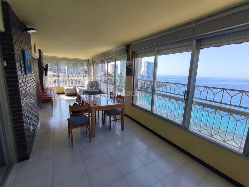 Foto e14ac730-7867-4bb8-93b5-4ca3811e8615. Apartament amb piscina a Playa Levante Benidorm