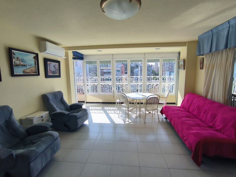 Foto ee103513-09b6-47dc-b76d-e0a9c1db737f. Apartament amb piscina a Playa Levante Benidorm