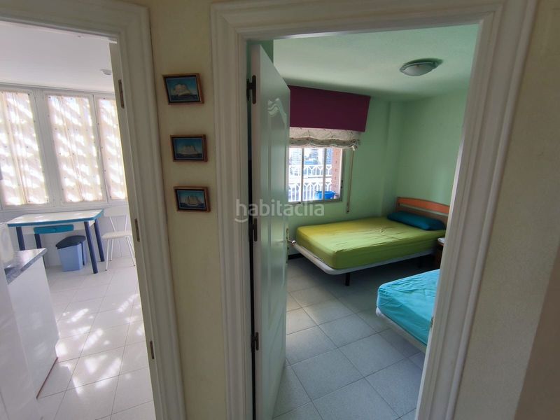 Foto f551be13-a2d3-46ee-84fd-0e34fdc71491. Apartament amb piscina a Playa Levante Benidorm