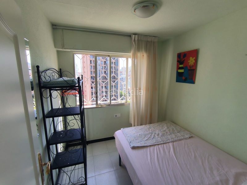 Foto fc725871-e721-41e8-a2b8-38d0cecd1334. Apartament amb piscina a Playa Levante Benidorm