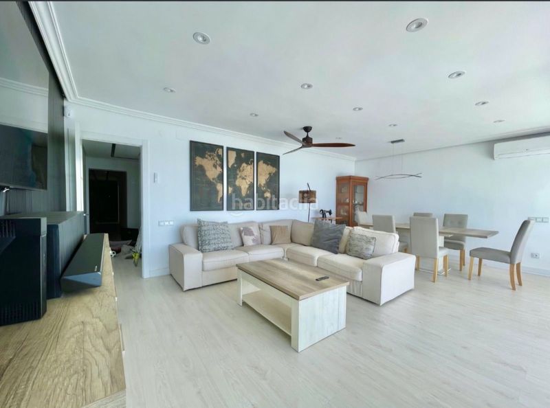 Foto 832676a3-6415-4c29-85ee-9d7a9fea61b6. Apartament a Playa Levante Benidorm
