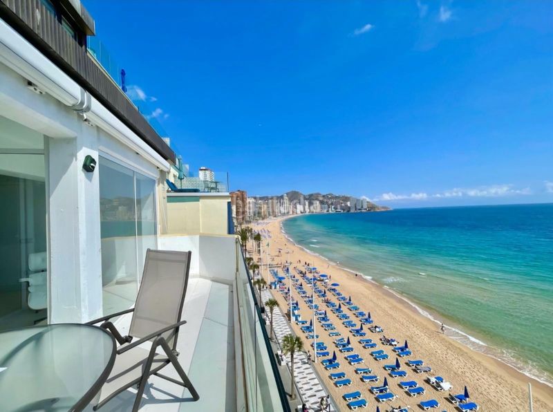 Foto f463f5fc-ac3b-433b-bd33-82c86afa66e4. Apartament a Playa Levante Benidorm