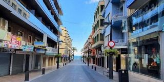 Alquiler Local Comercial en Casco Antiguo - Puerto. Local en la avenida con más paso de gente de benidorm