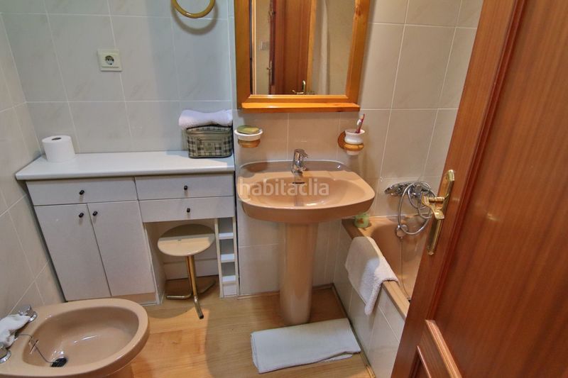 Foto bb8d5e4f-a536-4842-93e6-32b14876d93d. Apartament amb piscina a Levante Alto Benidorm