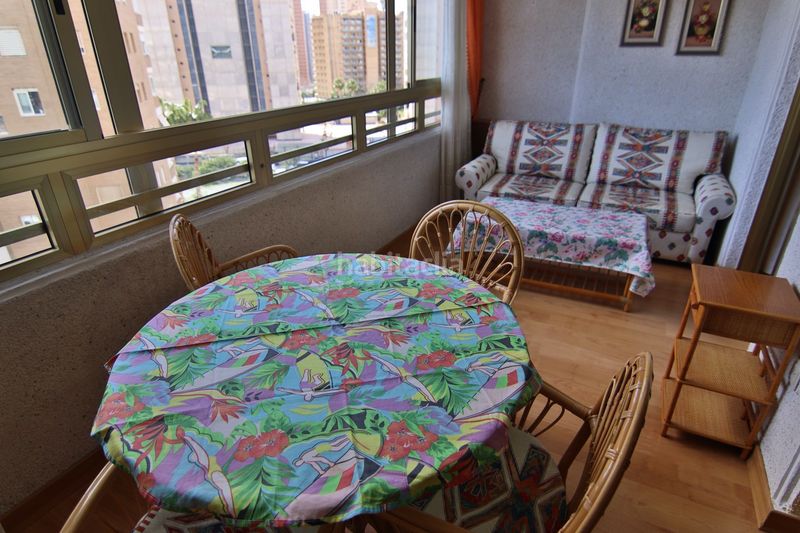 Foto d0b42f39-9046-427e-9d3a-095c23bfcbf3. Apartament amb piscina a Levante Alto Benidorm