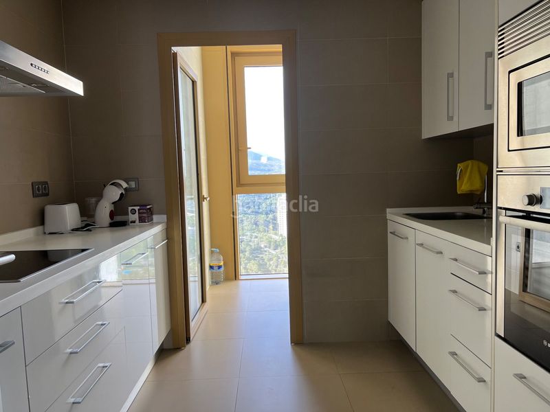 Foto 2ab145c1-8f1c-40d3-98f0-6a5d9fa2f901. Apartament a Playa Poniente Benidorm