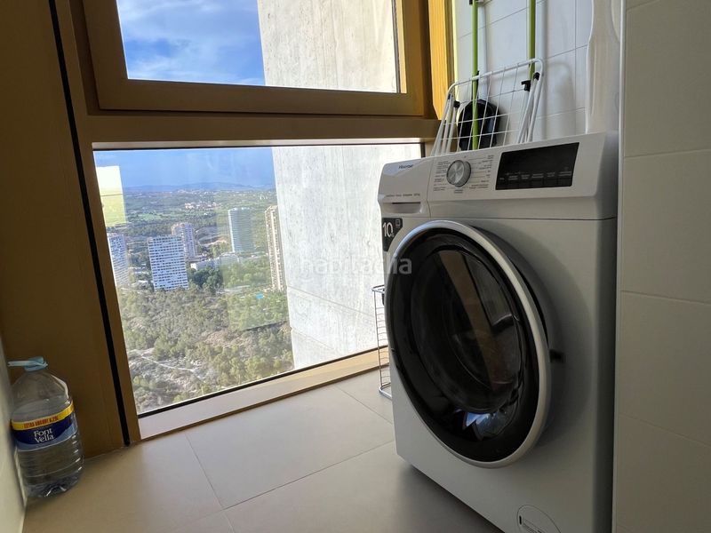 Foto c6c3f18d-0253-45b8-be9d-9dbee8d13569. Apartament a Playa Poniente Benidorm