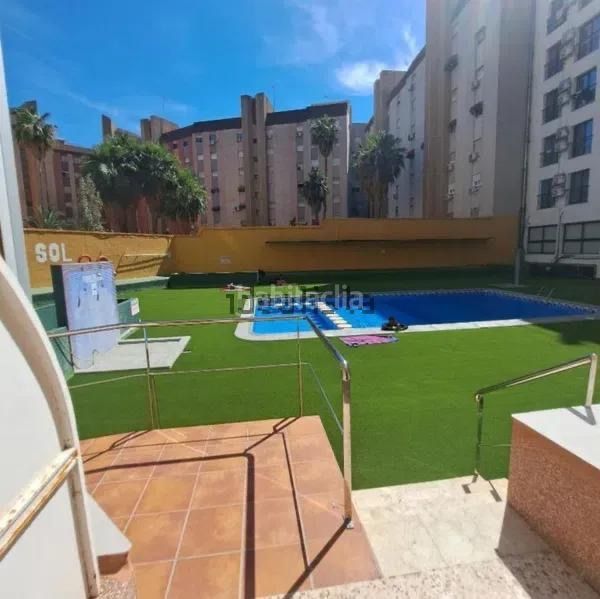 Foto 6fe502b0-0d4b-4182-bea9-2f46a2fc25fc. Apartament amb piscina a Centro Urbano Benidorm
