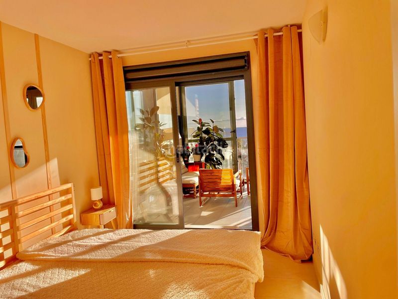 Foto 21390b5c-3b72-4923-9f0d-55136431c6cf. Àtic amb calefacció piscina a Rincón Alto Benidorm