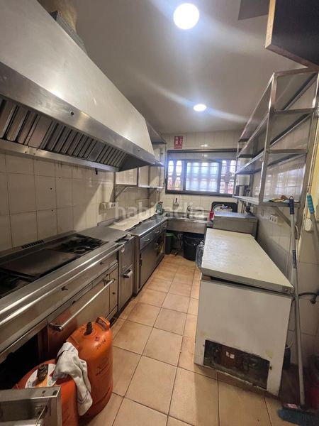Foto af06729f-2ce7-4ab7-846b-01afb3c964f1. Local comercial a Playa Levante Benidorm