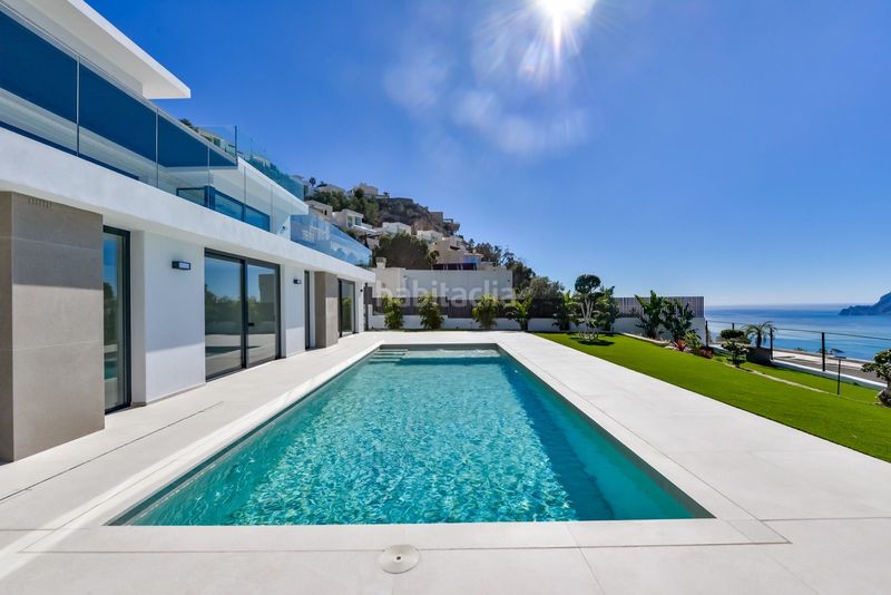 Foto 4f689124-98be-4af6-a32b-2b2857efcdc1. Xalet amb aparcament piscina a Altea hills Altea