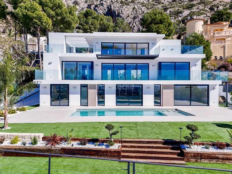 Foto e665d5cc-8be0-45a6-a5ba-99c7f456f012. Xalet amb aparcament piscina a Altea hills Altea