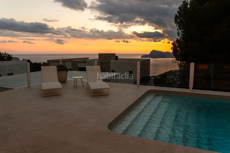 Foto d49a5bbe-d223-4ee6-9e7a-474ff15490a6. Xalet amb aparcament piscina a Altea hills Altea